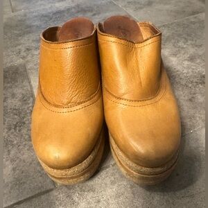 Free People Tan Leather Mules